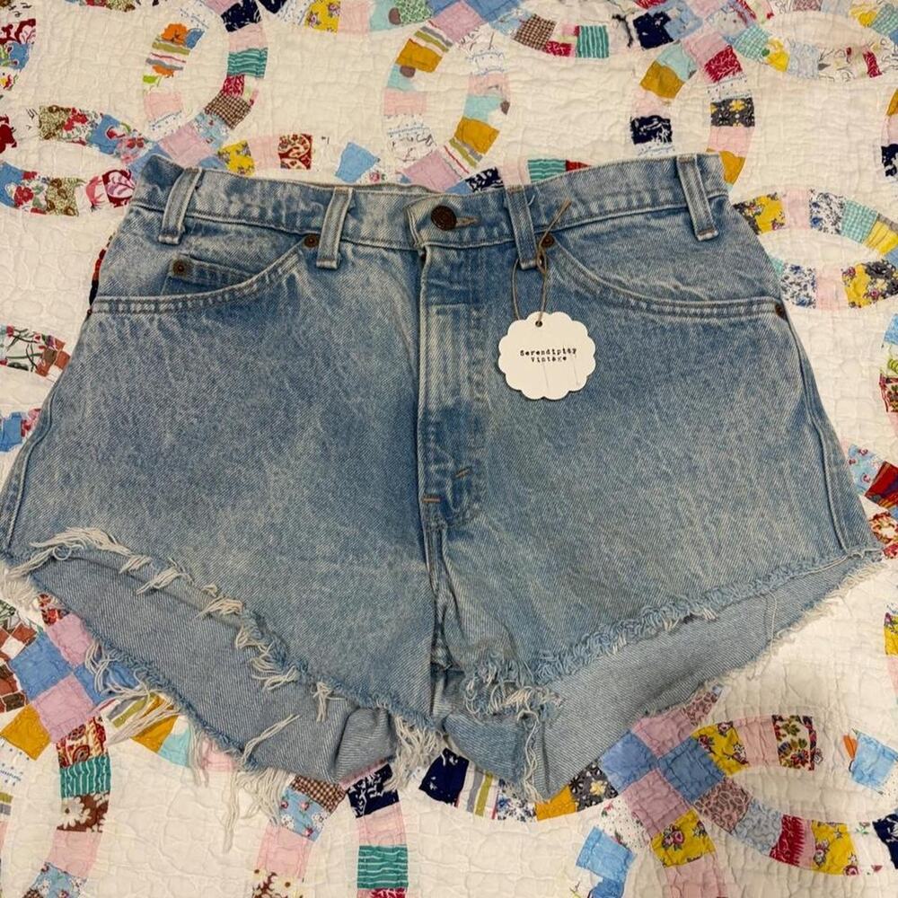 Vintage Levi's 550 Orange Tab Denim Cutoff Shorts size 30" waist USA Made